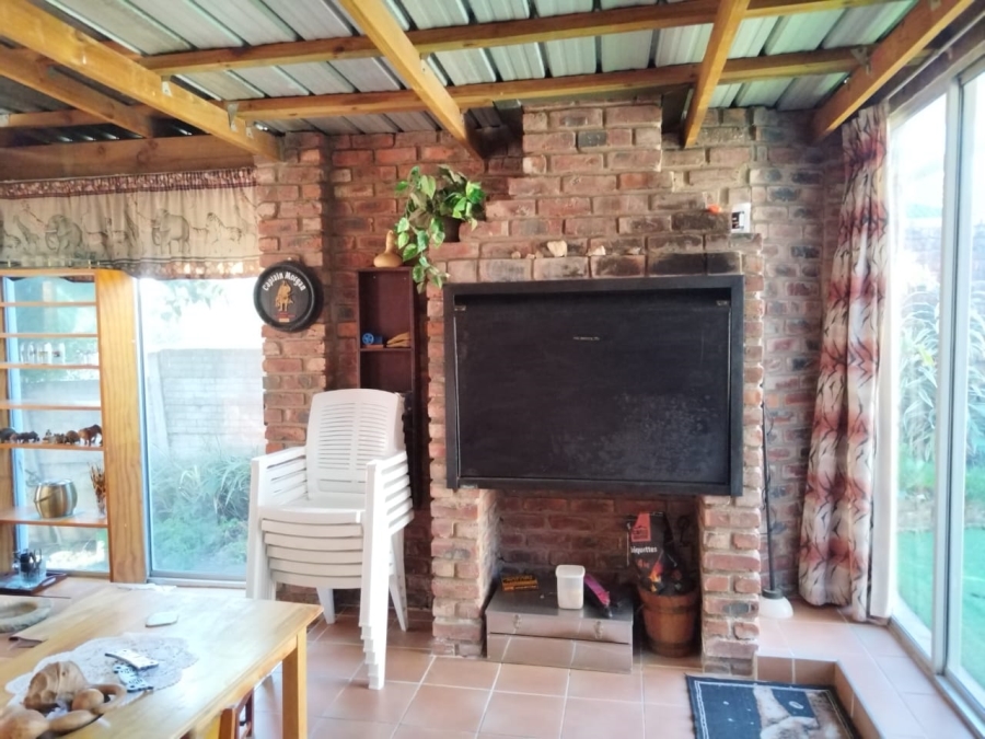 3 Bedroom Property for Sale in Sunnyridge Eastern Cape